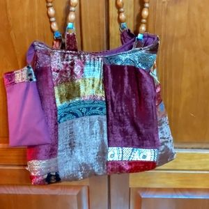 LDS wooden beaded handle ornate tapestry handbag 👜